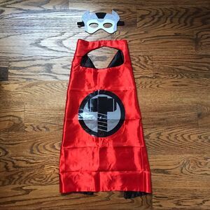 🎁🎉 Thor Kids Cape and Mask Costume Set